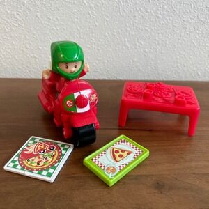 Fisher Price Little People Pizza Delivery Motorcycle Scooter Playset Red Green